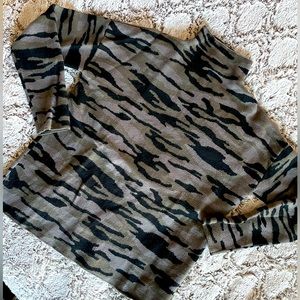 Womens Tahari Camo Print Sweater